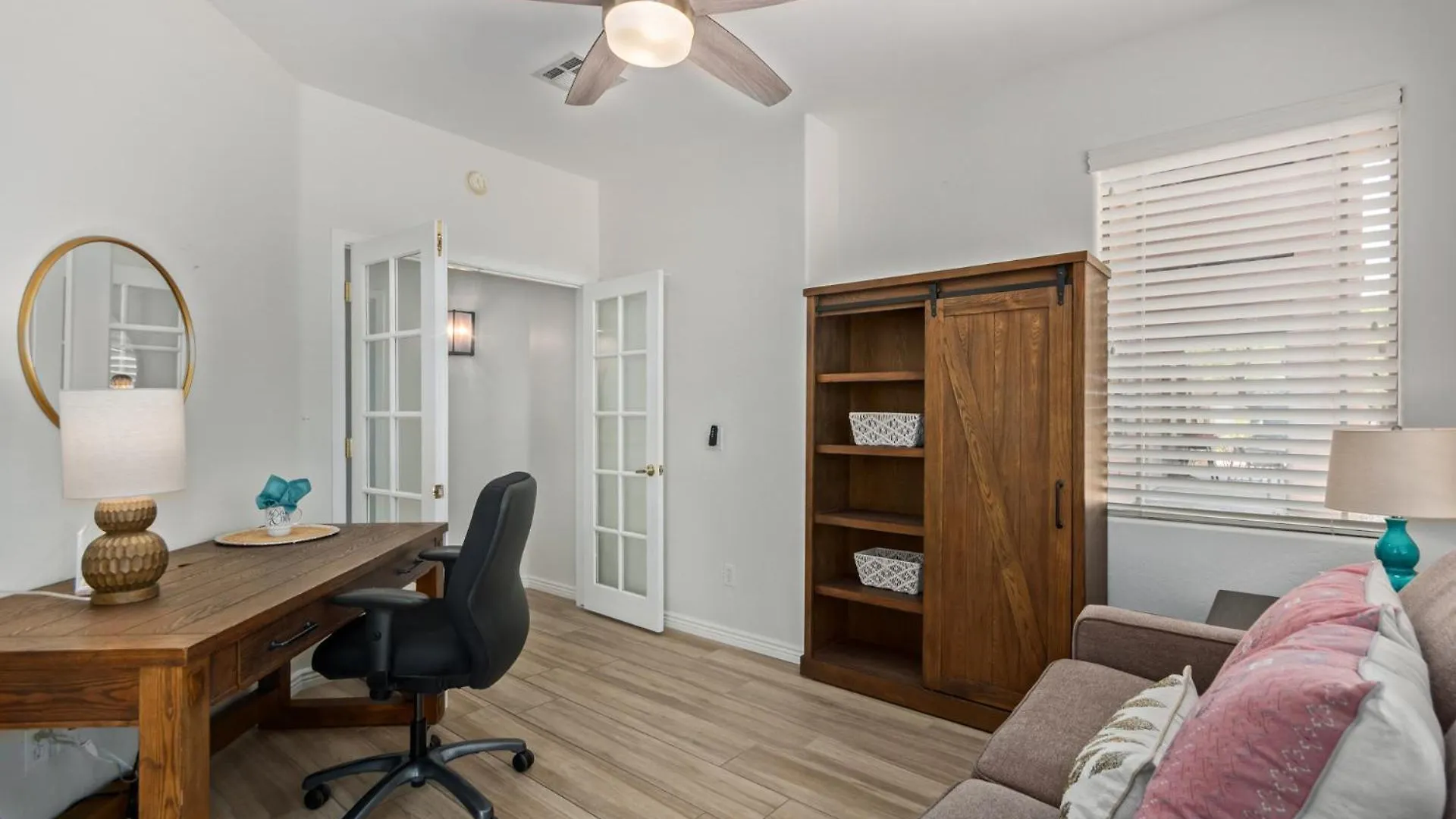 Cochise #1056 Scottsdale Villa